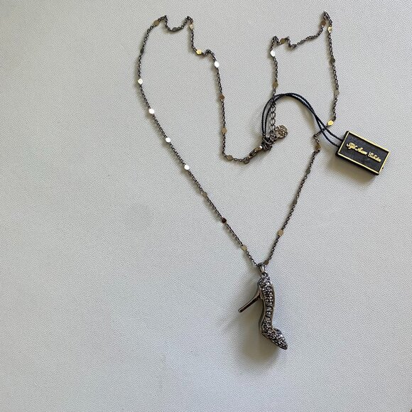 FAC Crystal Sparkly Stiletto Gunmetal pendant necklace - Picture 3 of 7